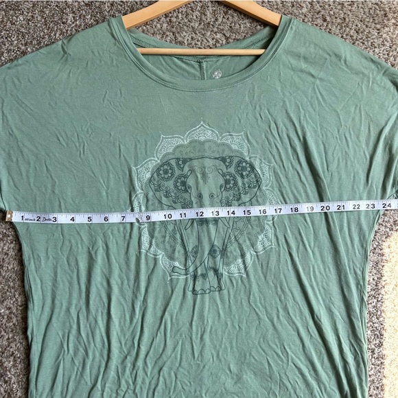 🦋 GAIAM Green Elephant Graphic Short Sleeve Tee Casual Soft Comfy XXL - Picture 4 of 5